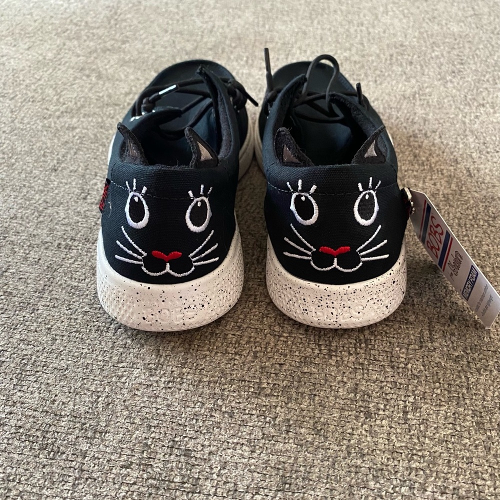 Skechers BOBS Skipper Size 9.5